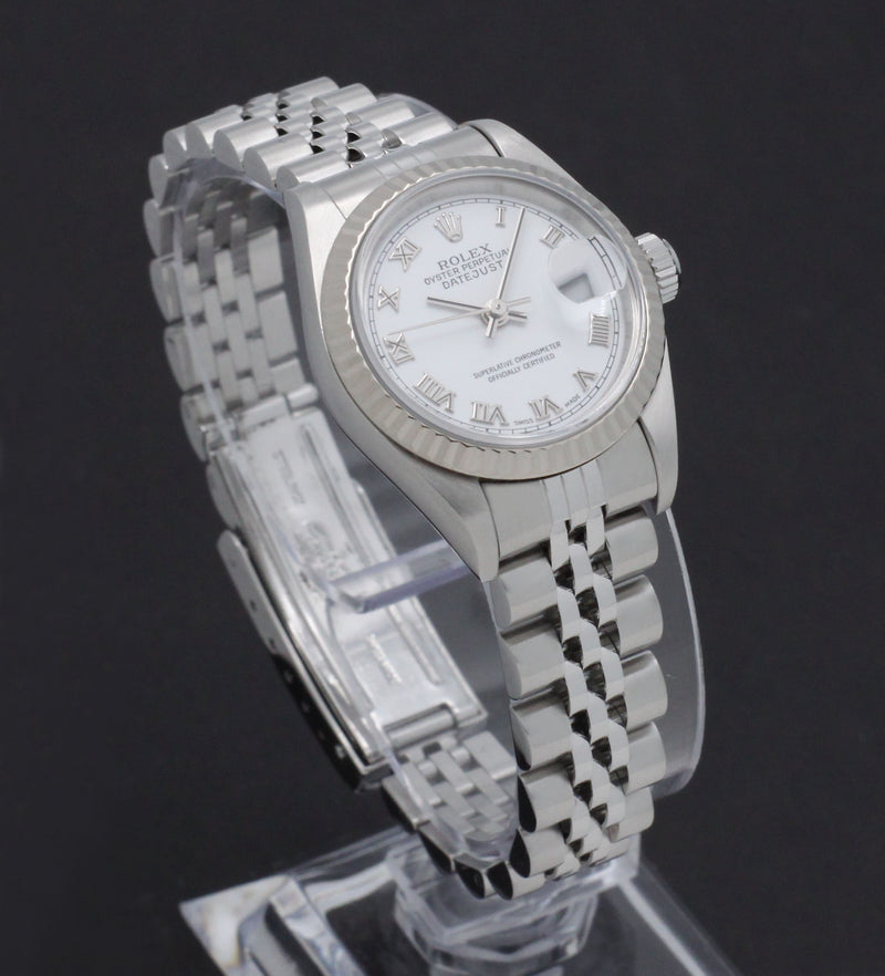 Rolex Oyster Perpetual Lady Datejust 79174 - 2002 - Rolex horloge - Rolex kopen - Rolex dames horloge - Trophies Watches