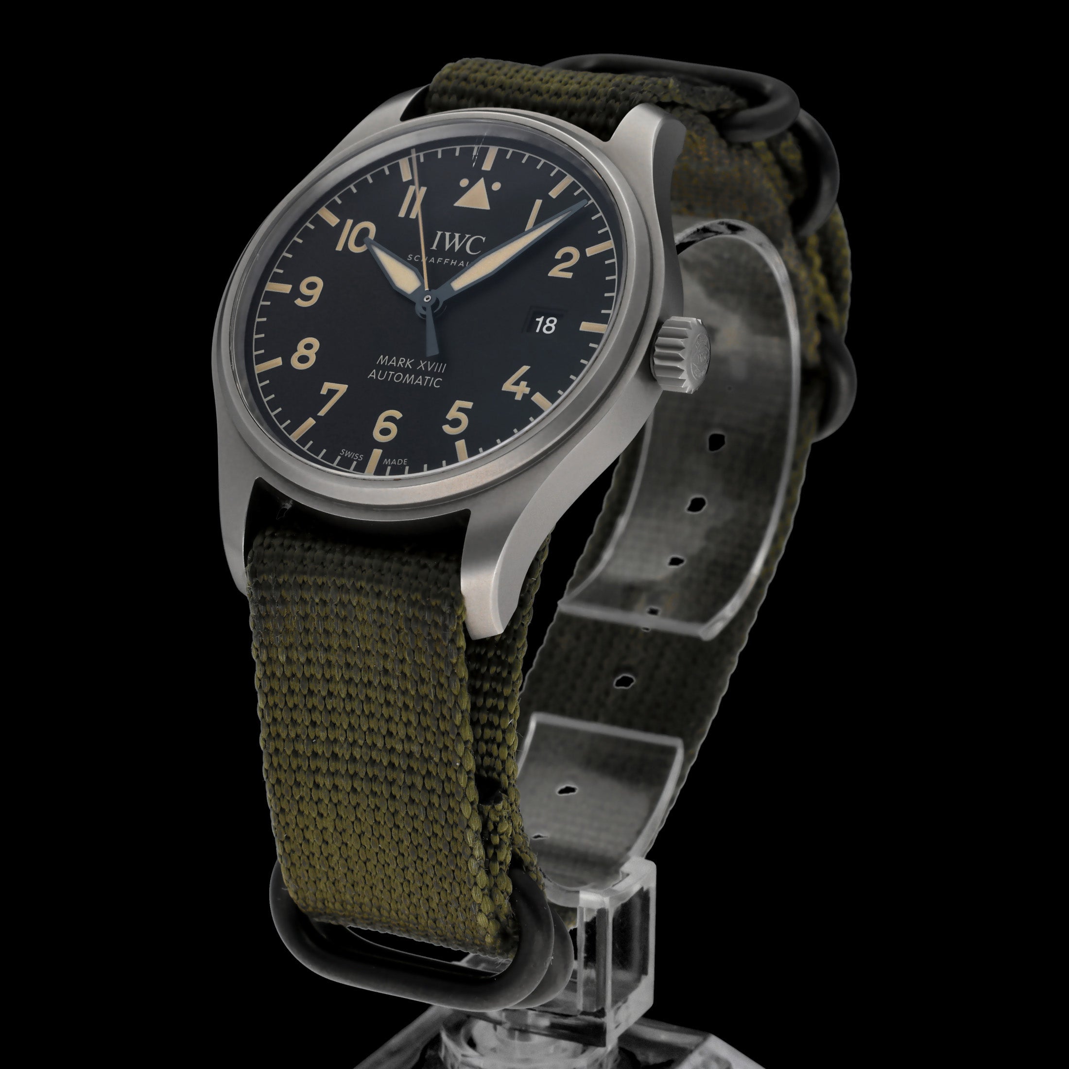 IWC Pilot Mark Xviii Heritage IW327006 - 2018 - IWC horloge - IWC kopen - IWC heren horloge - Trophies Watches