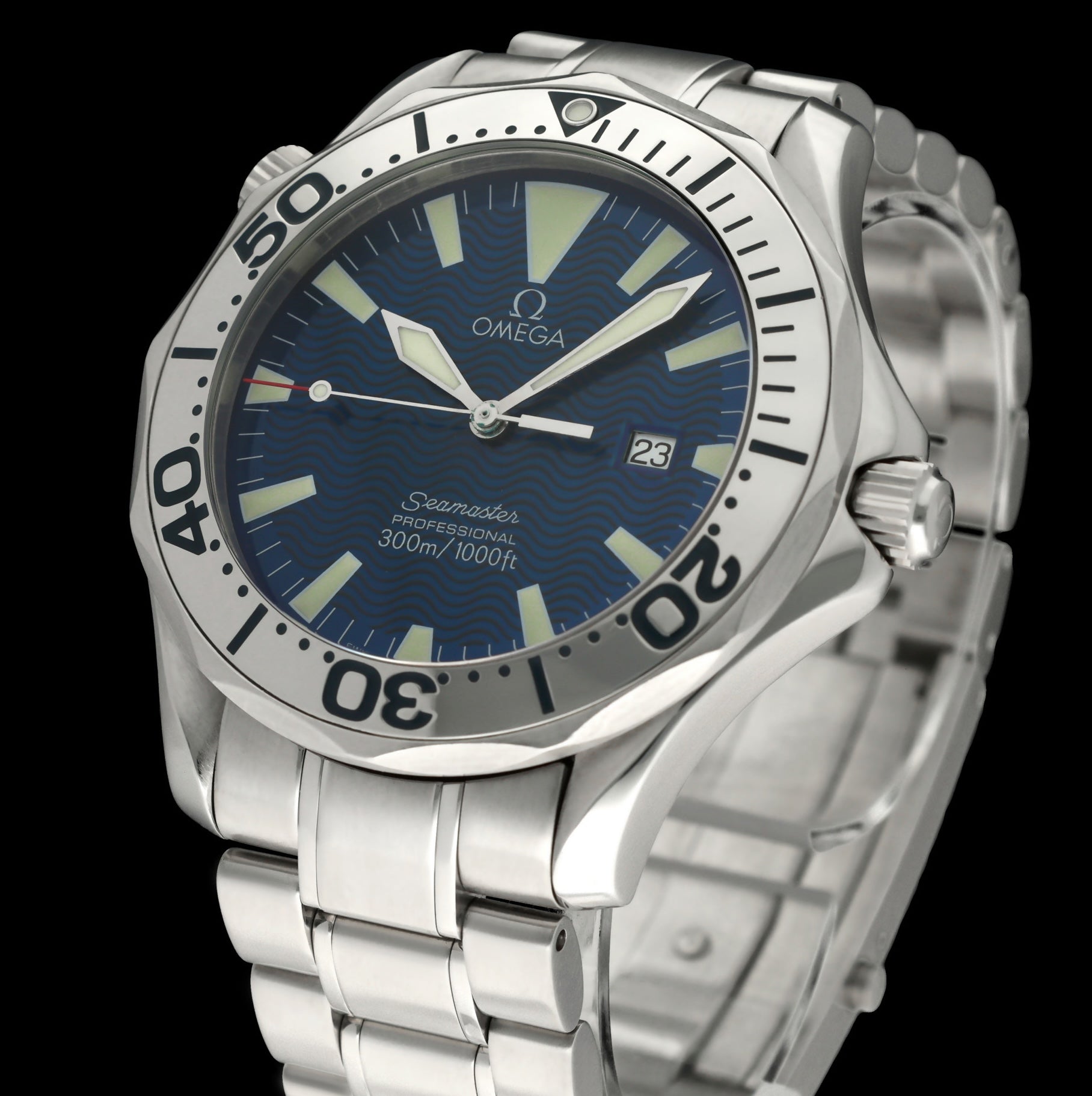 Omega Seamaster Diver 300 M 2265.80.00 - 2002 - Omega horloge - Omega kopen - Omega heren horloge - Trophies Watches