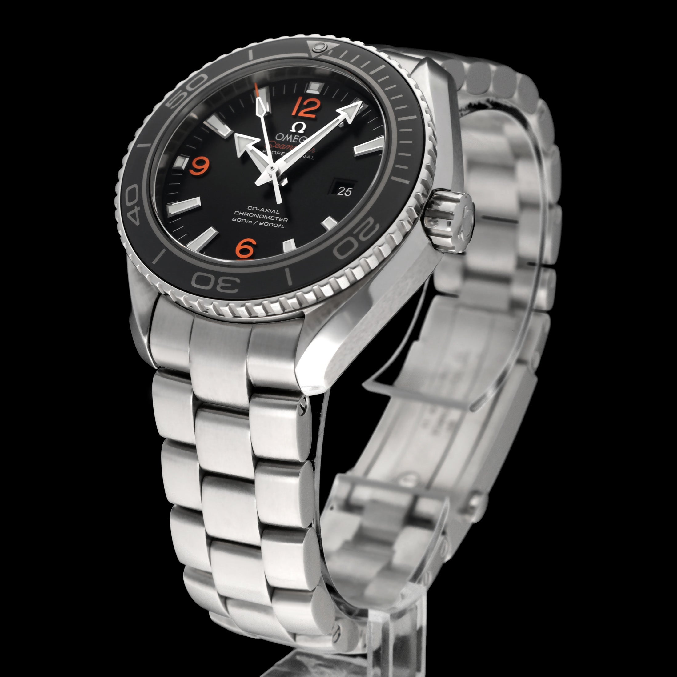 Omega Seamaster Planet Ocean 232.30.38.20.01.002 - 2018 - Omega horloge - Omega kopen - Omega heren horloge - Trophies Watches