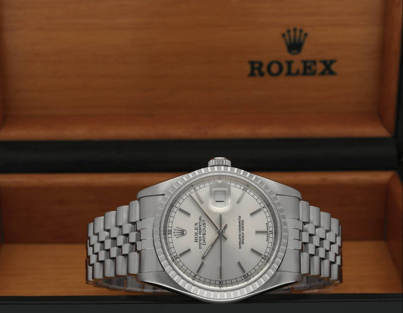 Rolex Datejust 16220 - 2004 - Rolex horloge - Rolex kopen - Rolex heren horloge - Trophies Watches