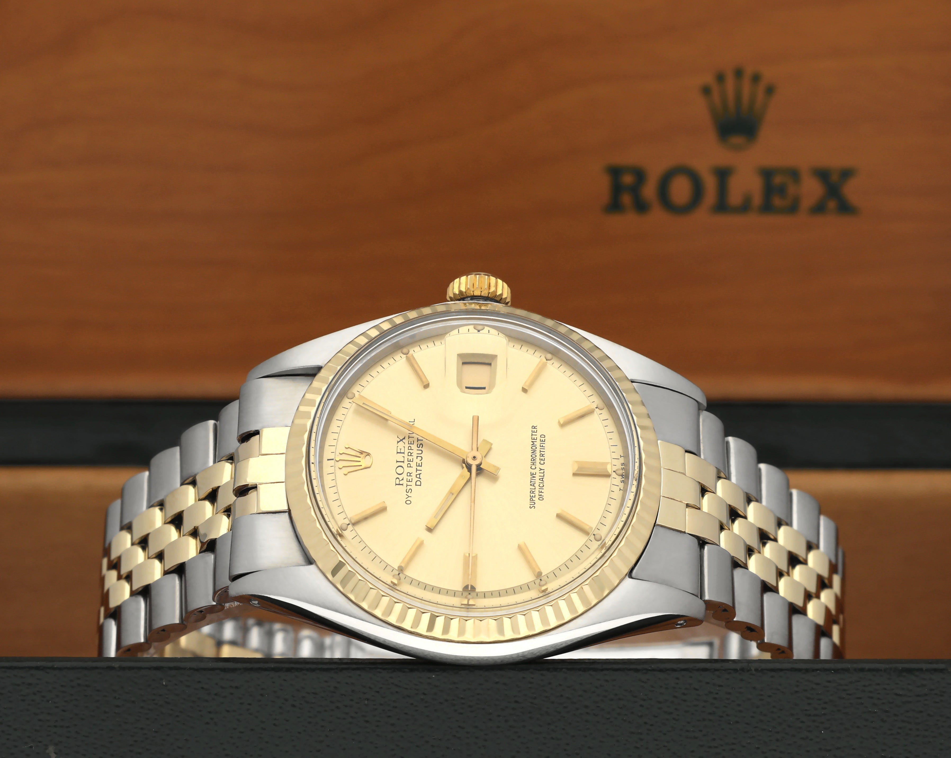 Rolex Datejust 1601 - 1973 - goud/staal - two/tone - Rolex horloge - Rolex kopen - Rolex heren horloge - Trophies Watches