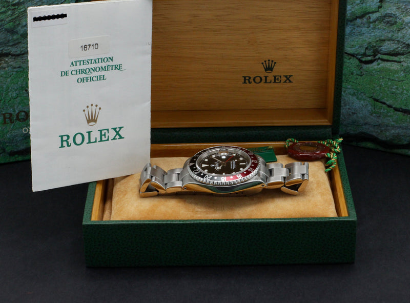 Rolex GMT-Master II 16710 - 1999 - Rolex horloge - Rolex kopen - Rolex heren horloge - Trophies Watches