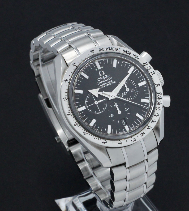 Omega Speedmaster Broad Arrow 3551.50.00. Opwinden, Automatisch. Materiaal horlogekast, Staal. Materiaal horlogeband, Staal. Jaar, 2003. Diameter, 42mm. Omega heren horloge.