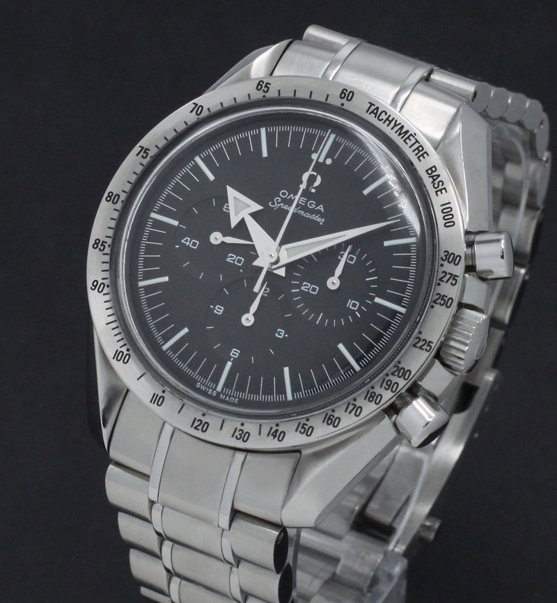 Omega Speedmaster Broad Arrow 3594.50 - 2006 - Omega horloge - Omega kopen - Omega heren horloges - Trophies Watches