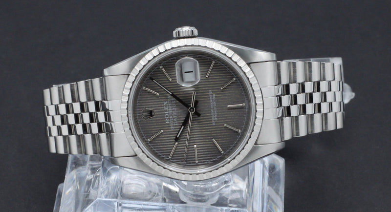 Rolex Datejust 16220 - 1994 - Rolex horloge - Rolex kopen - Rolex heren horloge - Trophies Watches