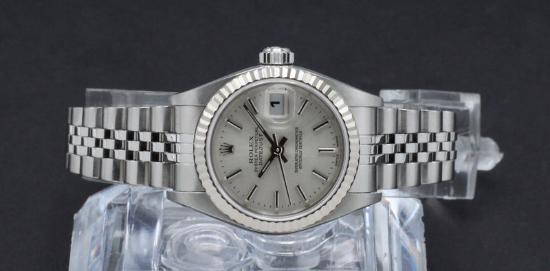 Rolex Oyster Perpetual Lady Datejust 79174 - 2002 - Rolex horloge - Rolex kopen - Rolex dames horloge - Trophies Watches