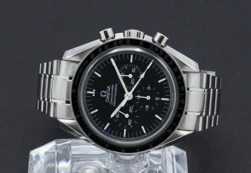 Omega Speedmaster 3570.50.00 - 1999 - Omega horloge - Omega kopen - Omega heren horloges - Trophies Watches