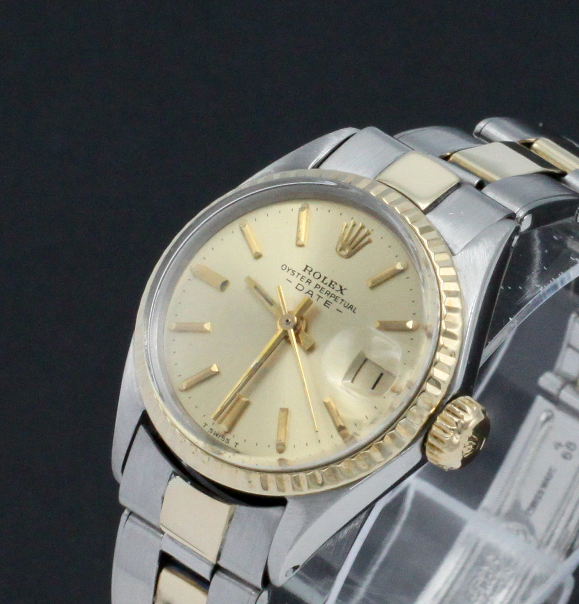 Rolex Oyster Perpetual Lady Date 6516 two-tone - 1979 - Rolex horloge - Rolex kopen - Rolex dames horloge - Trophies Watches