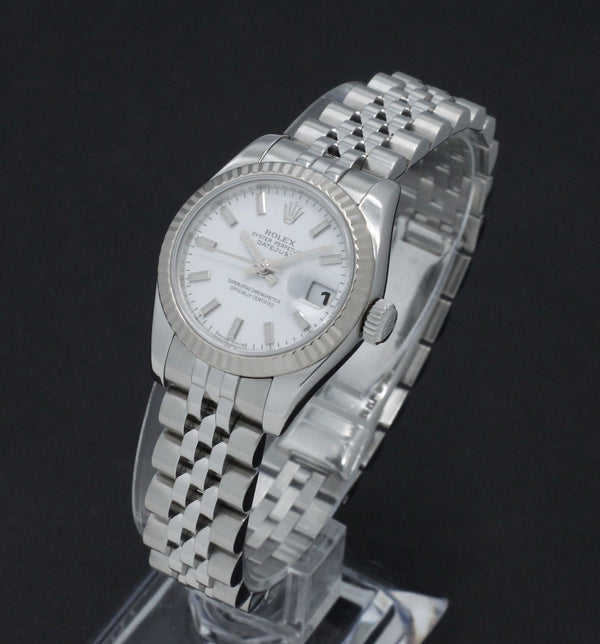 Rolex Oyster Perpetual Lady Datejust 179174 - 2007 - Rolex horloge - Rolex kopen - Rolex dames horloge - Trophies Watches