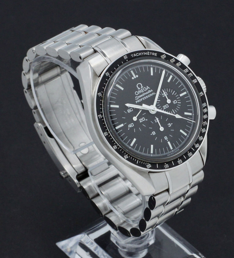 Omega Speedmaster 3570.50.00 - 2000 - Omega horloge - Omega kopen - Omega heren horloges - Trophies Watches