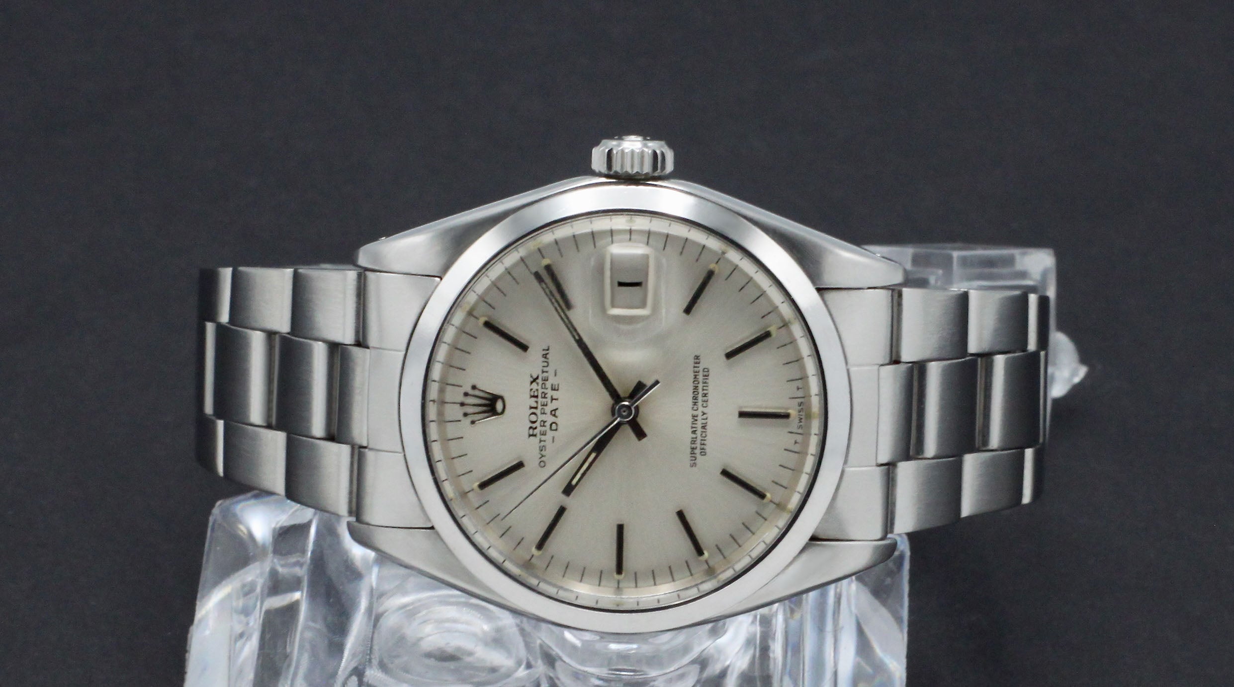 Rolex Oyster Perpetual Date 1500 serviced - 1972 - Rolex horloge - Rolex kopen - Rolex heren horloge - Trophies Watches