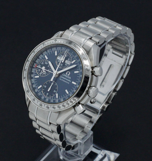 Omega Speedmaster Day Date 3523.80.00 - 2005 - Omega horloge - Omega kopen - Omega heren horloge - Trophies Watches