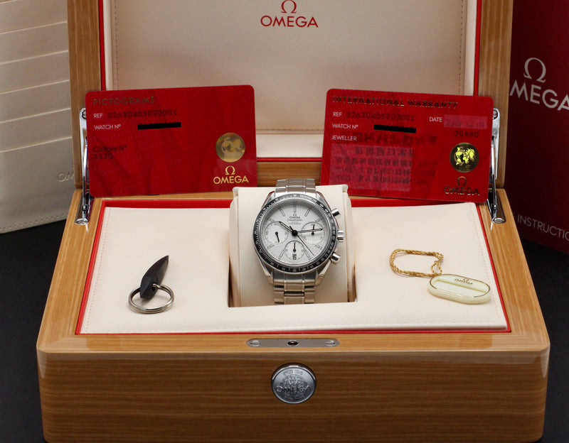 Omega Speedmaster 326.30.40.50.02.001 - 2018 - Omega horloge - Omega kopen - Omega heren horloges - Trophies Watches