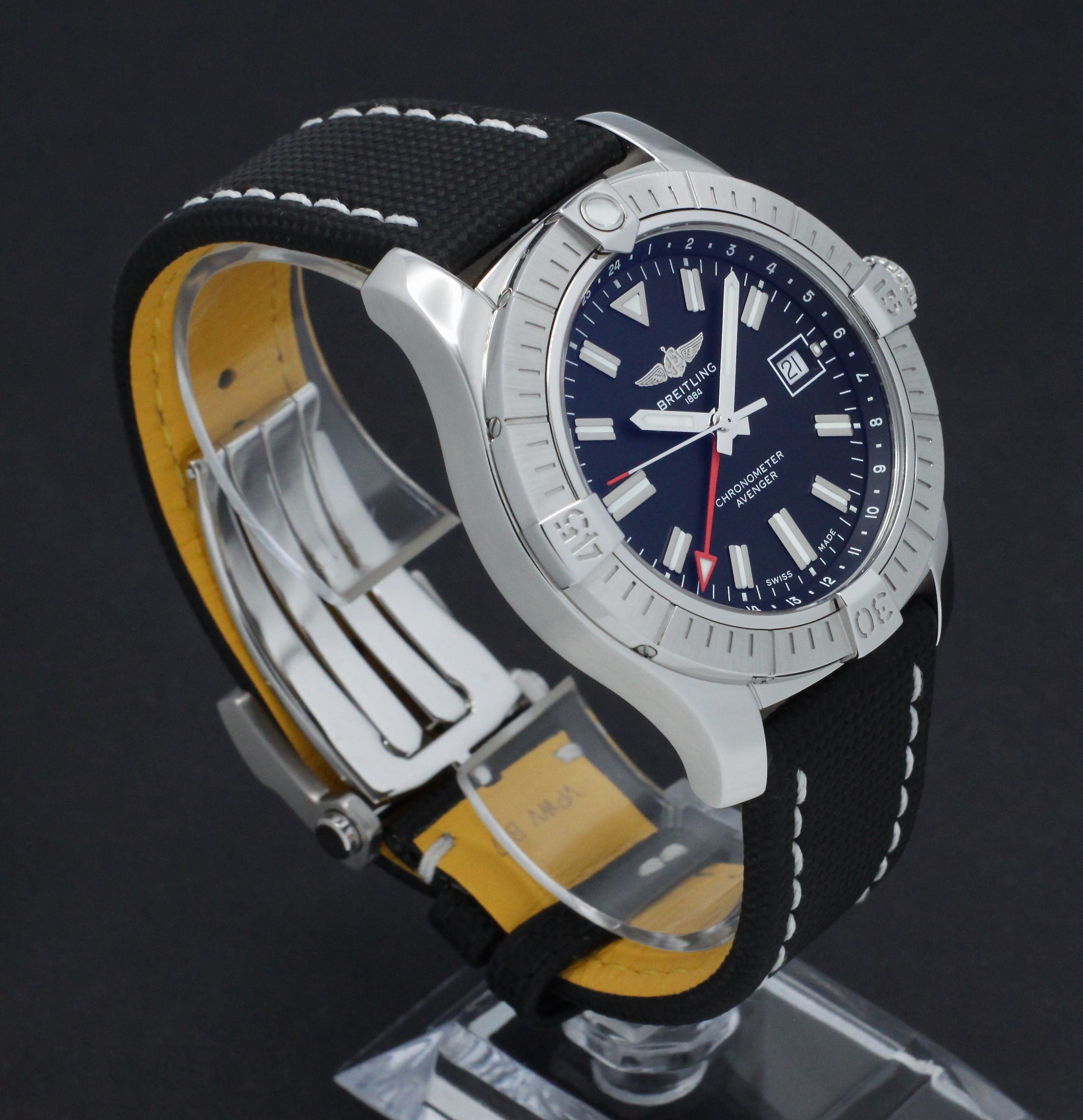 Breitling Avenger GMT A32397101B1 - 2021 - Breitling horloge - Breitling kopen - Breitling heren horloge - Trophies Watches