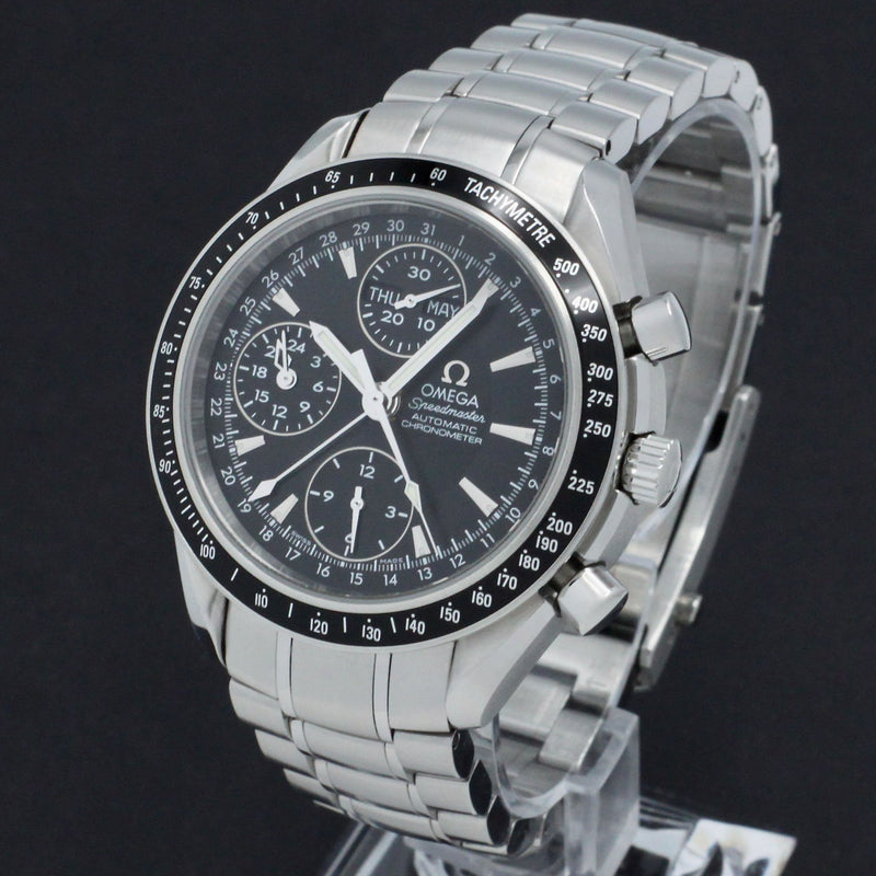 Omega Speedmaster Day Date 3220.50.00 - 2007 - Omega horloge - Omega kopen - Omega heren horloge - Trophies Watches