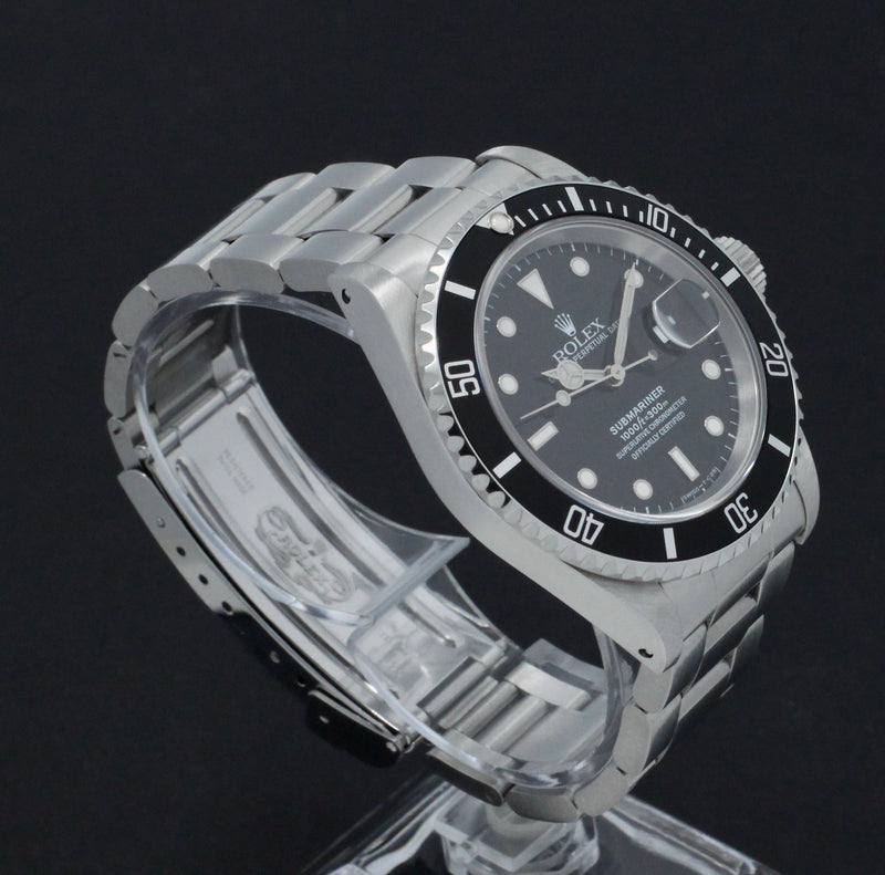 Rolex Submariner 16610 - 1995 - Rolex horloge - Rolex kopen - Rolex heren horloge - Trophies Watches